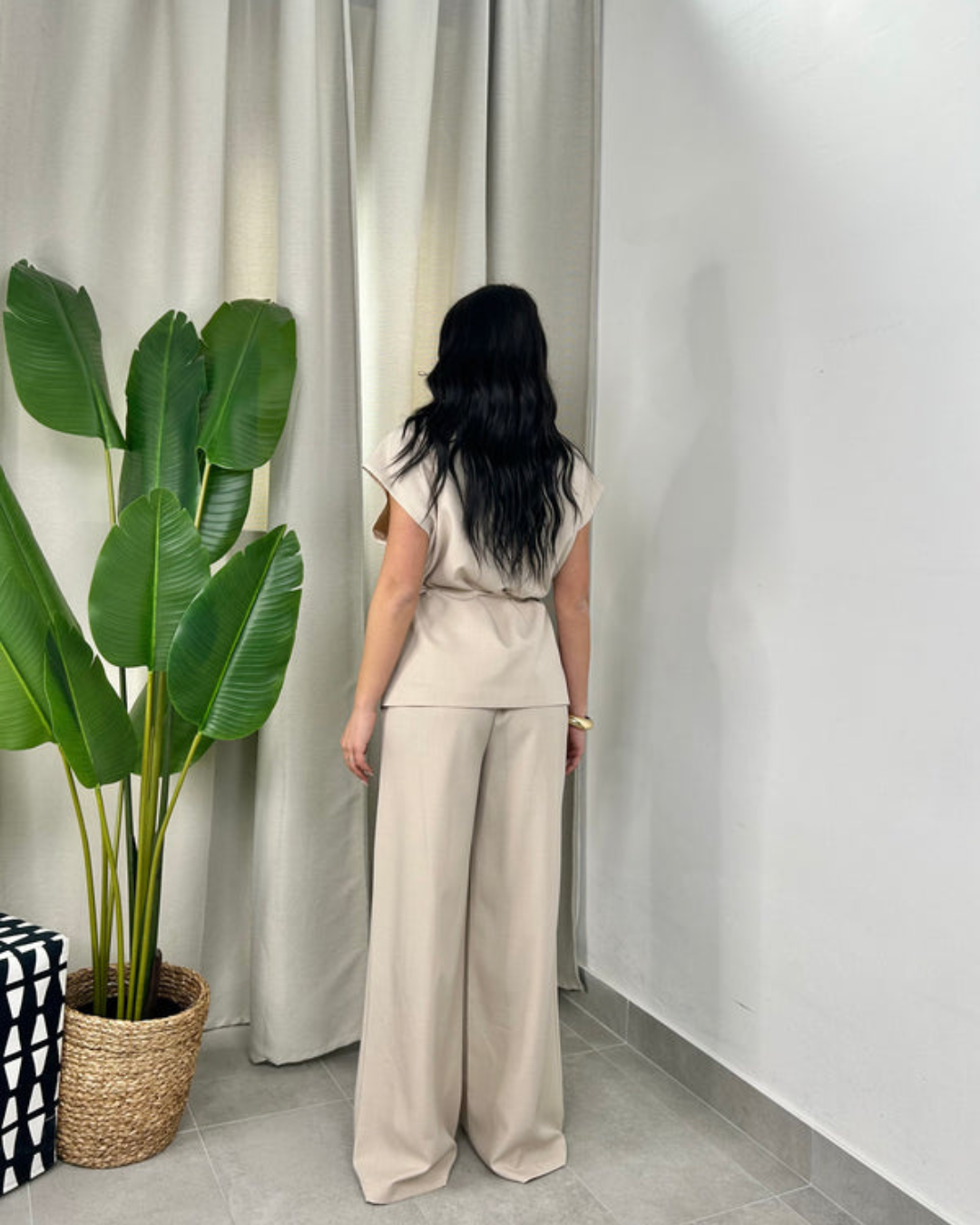 Pantalón y Camisa de Tacto Suave con Ajuste Cómodo y Estilizado