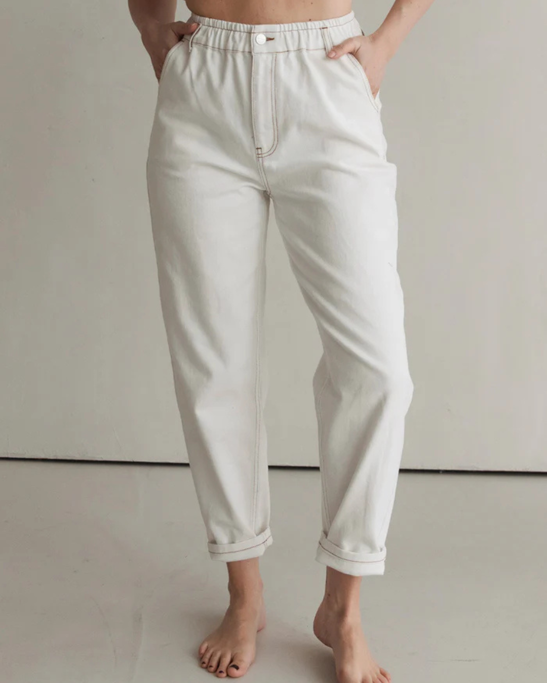 Pantalón Mom Fit con Cintura Elástica y Dobladillo Enrollado para Mujer