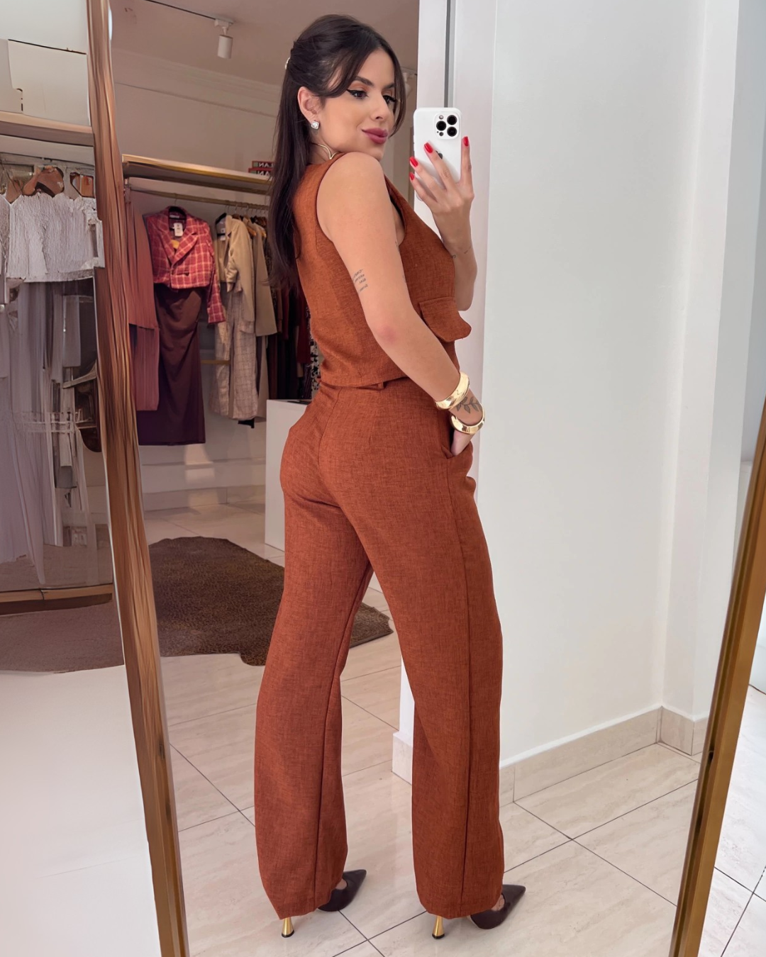 Conjunto en Lino de Chaleco y Pantalón de Pierna Ancha para Mujer