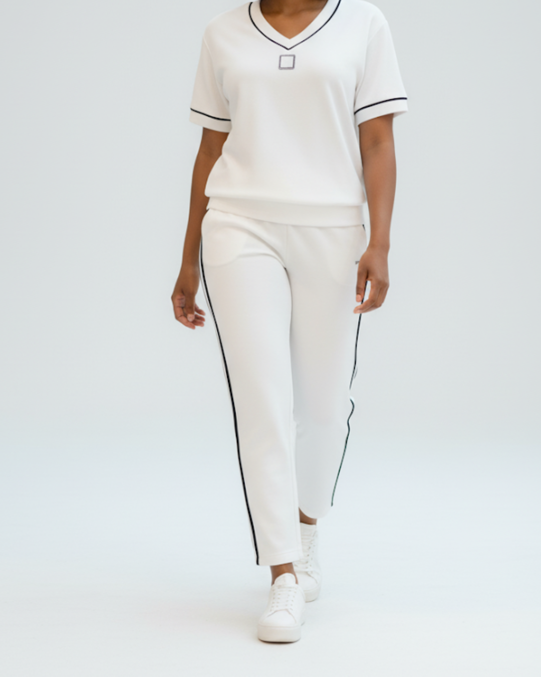 Elegante conjunto de top y pantalón con cuello en V®