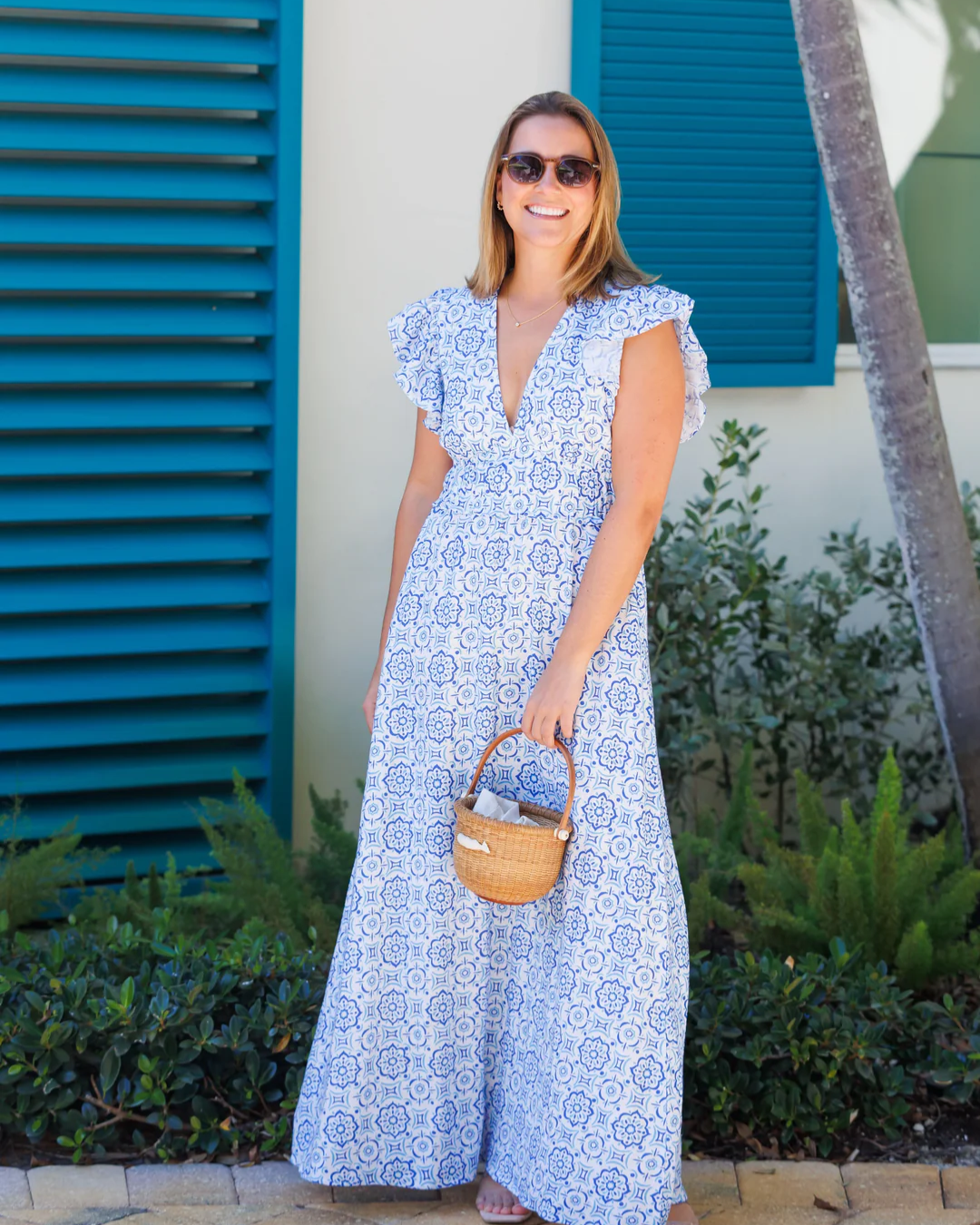 Vestido con Estampados Geométricos que Realza tu Silueta con Estilo Natural
