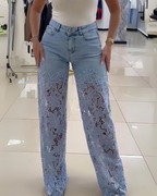 Vaqueros para mujer con encaje floral®