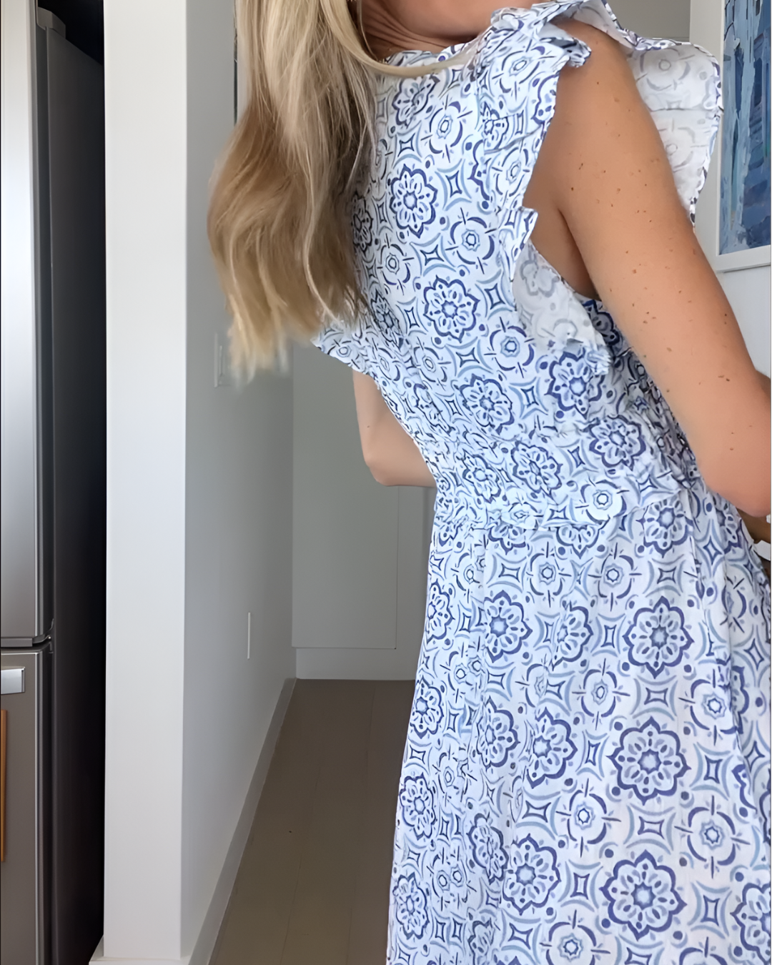 Vestido con Estampados Geométricos que Realza tu Silueta con Estilo Natural