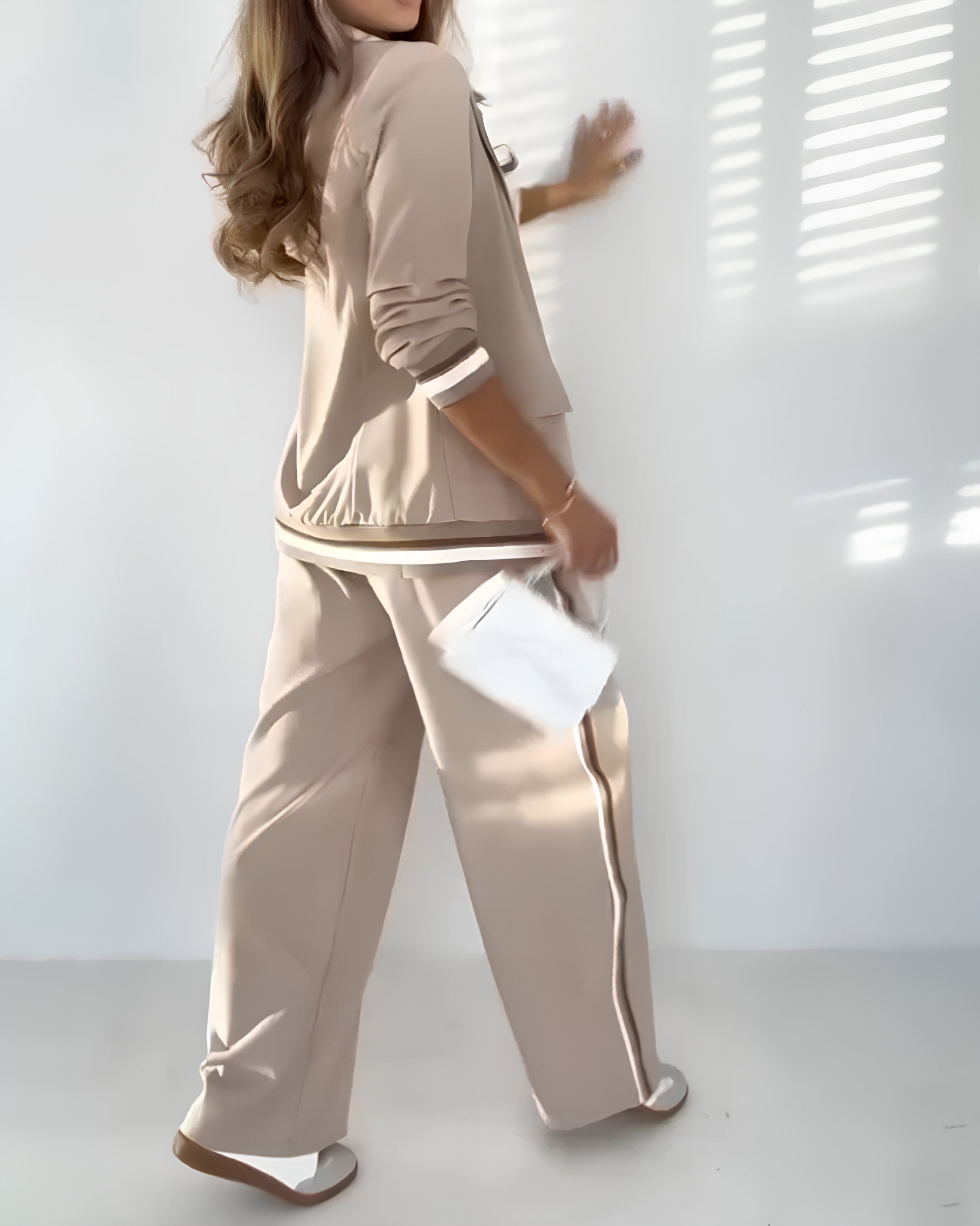 Conjunto Elegante de Blazer y Pantalón Palazzo en Beige Estilo Sofisticado y Moderno®