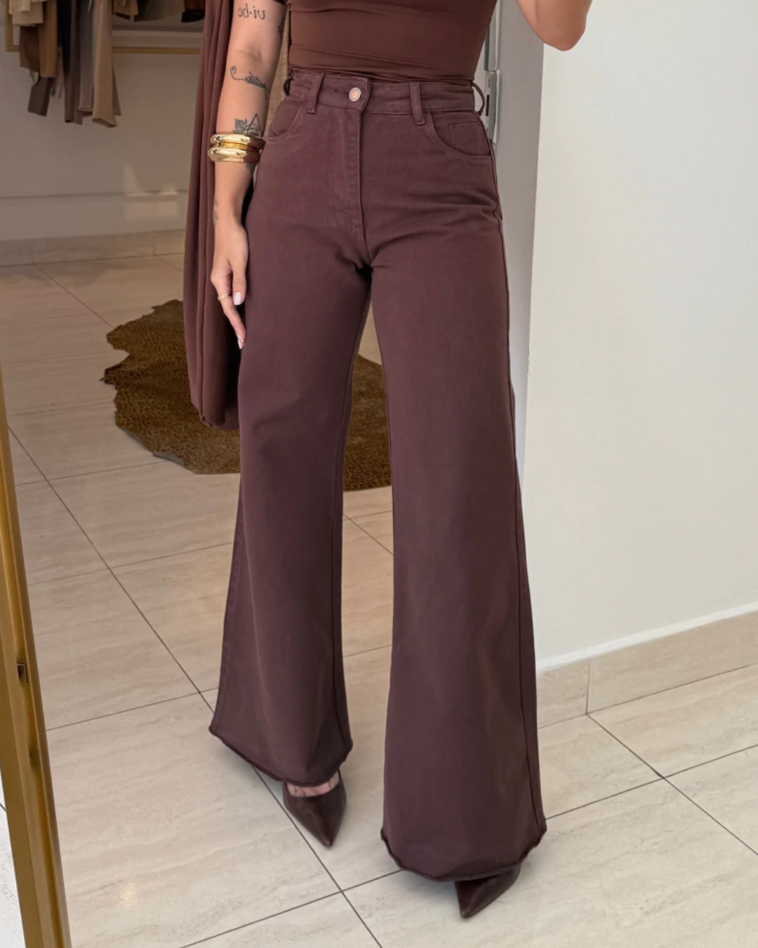 Pantalón de Pierna Ancha y Silueta Fluida para Mujer