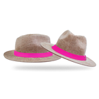 Sombrero de ala ancha en lino con detalle en cuero