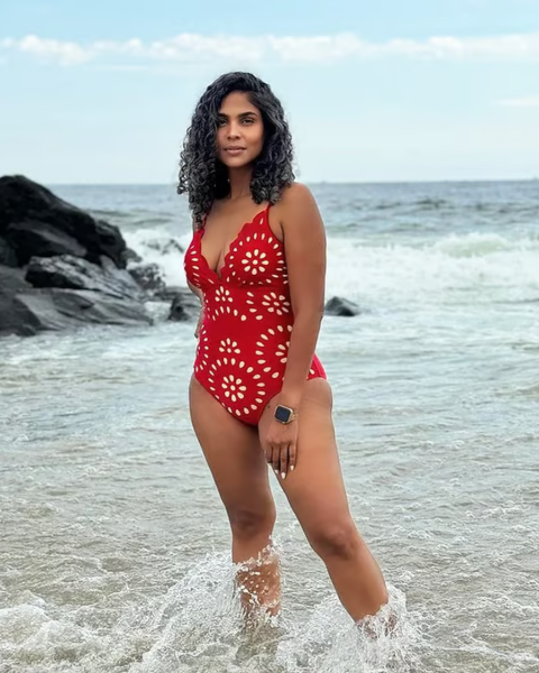 Traje de baño de Flores con falda acampanada