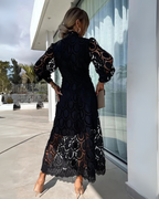 Vestido Largo de Encajes con Maga Estilo Farol