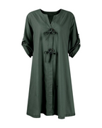 Vestido de lino con mangas largas y elegantes botones