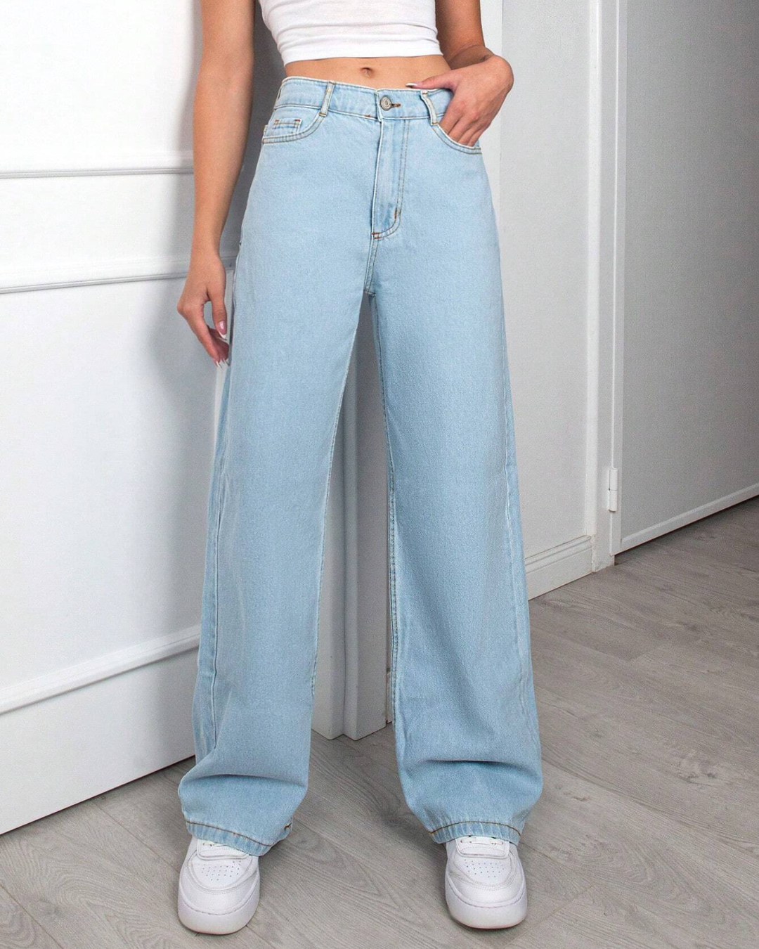 Vaqueros Ligeros de Pierna Ancha con Cintura Alta y Estilo Relajado®