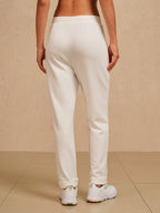 Pantalones anchos y elegantes para mujer