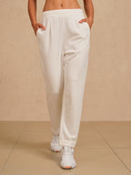 Pantalones anchos y elegantes para mujer